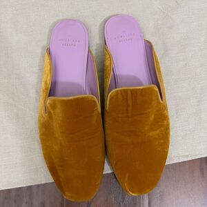 SEZANE Georges Slippers Mules Flats Slip-On in Velvet Ochre